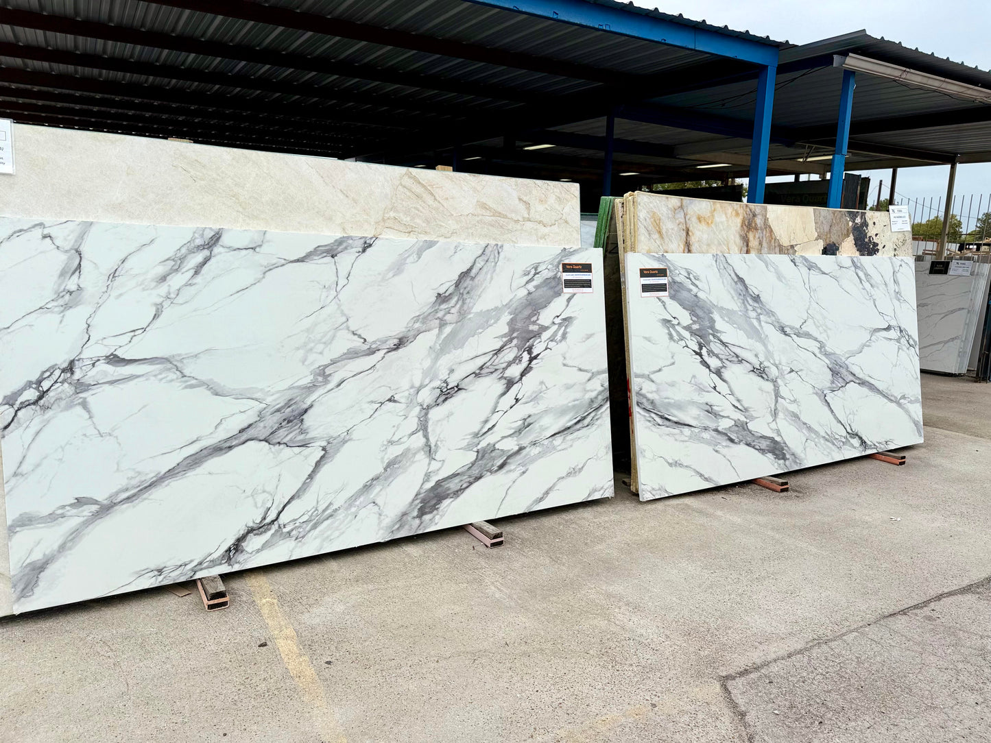 BORGHINI GREY QUARTZ