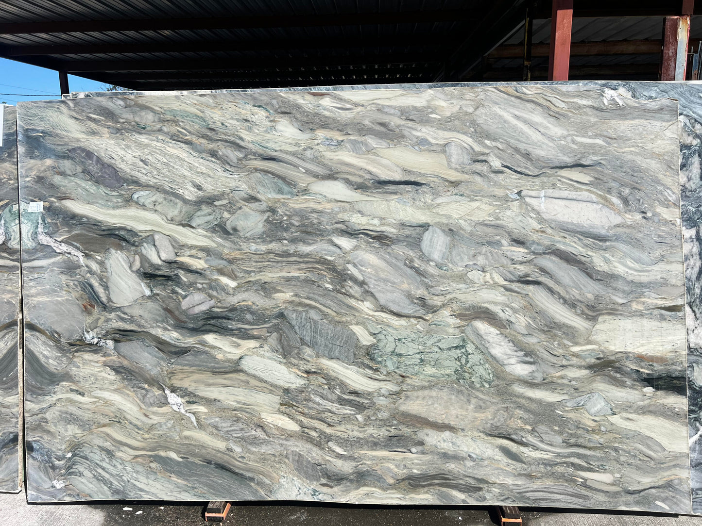 FUSION QUARTZITE