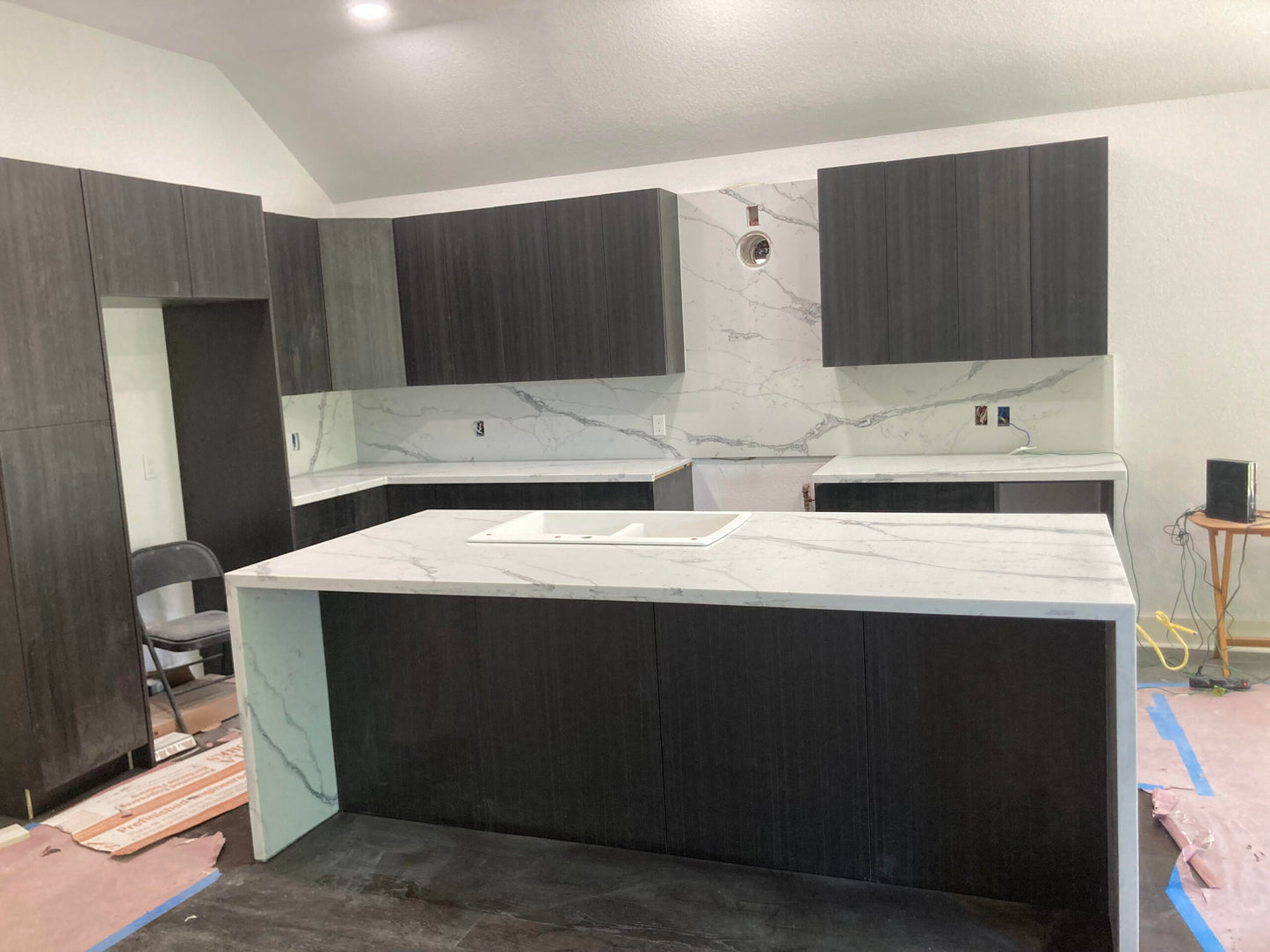 STATUARIO EXTRA QUARTZ