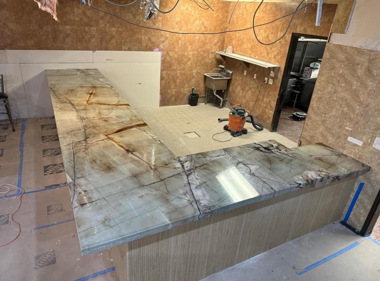 BONSAI CRYSTAL QUARTZITE