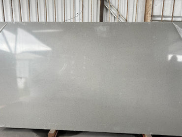 CRYSTAL GRAY QUARTZ