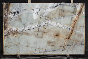 BONSAI CRYSTAL QUARTZITE