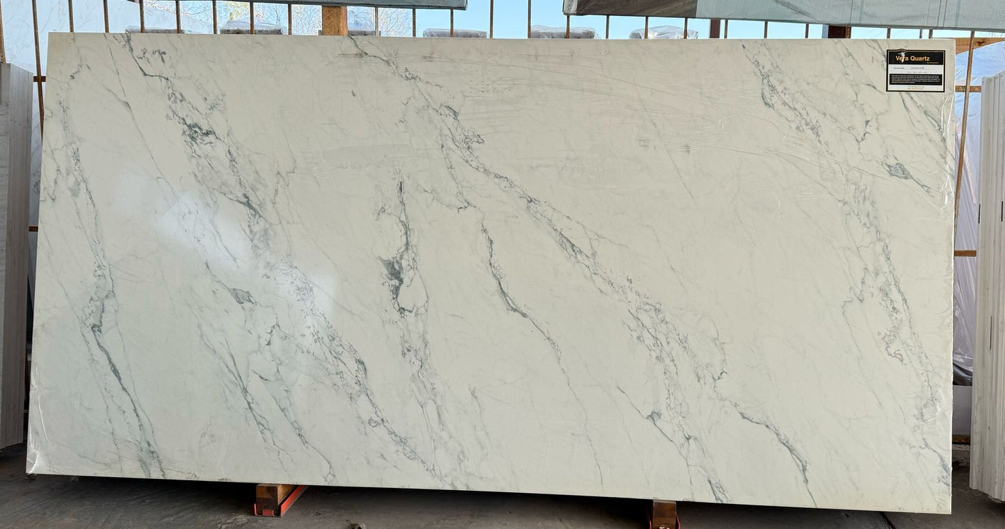 CALACATTA GOLD QUARTZ