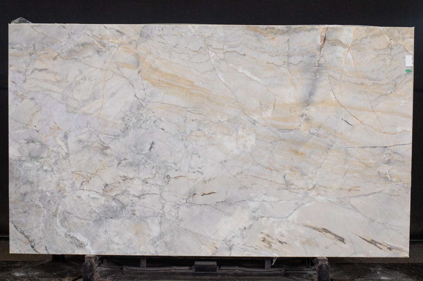 STATUARIO QUARTZO 3CM POLISHED