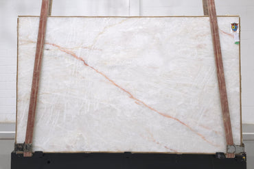 ILUMINATO QUARTZITE