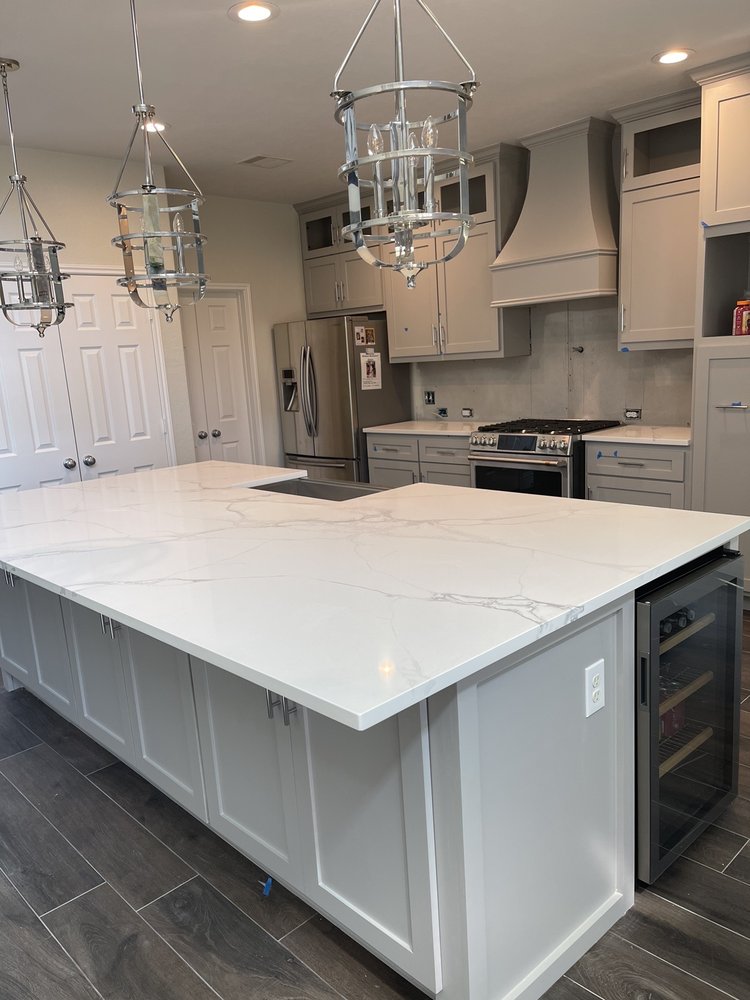CALACATTA SUMMER QUARTZ