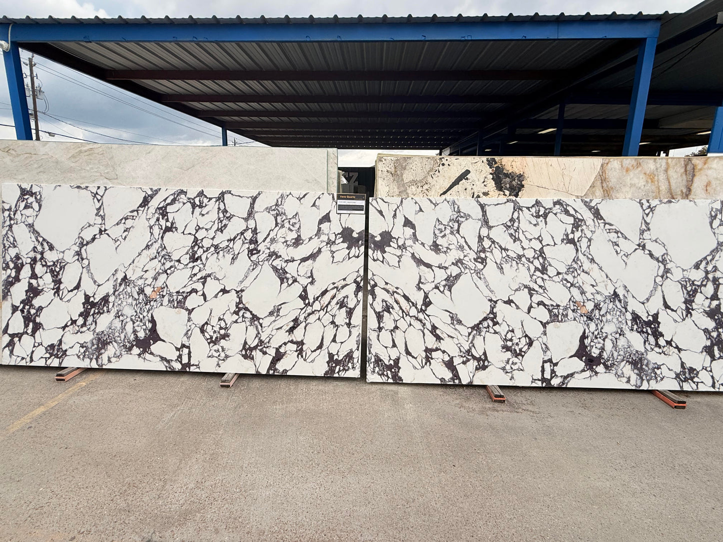 CALACATTA VIOLA QUARTZ