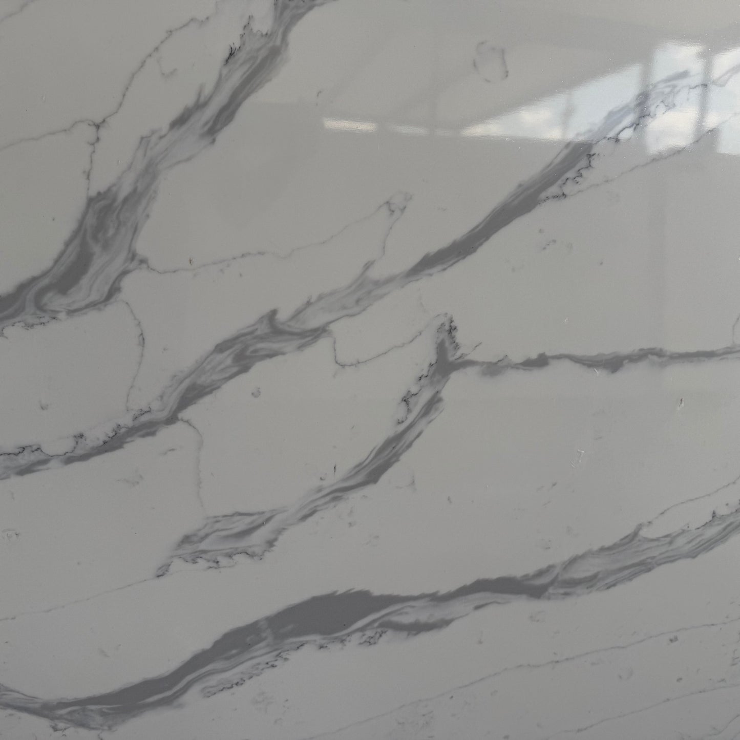 CALACATTA BORGHINI QUARTZ