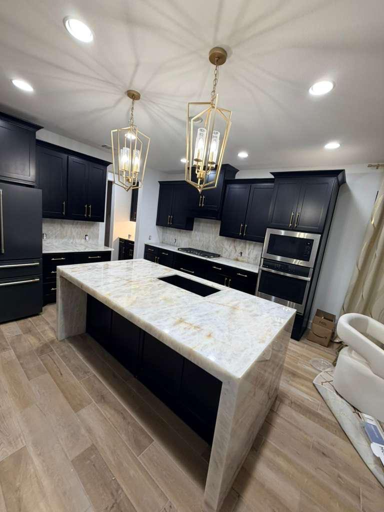 KRISTAL DIAMANTO / CRISTALLO QUARTZITE