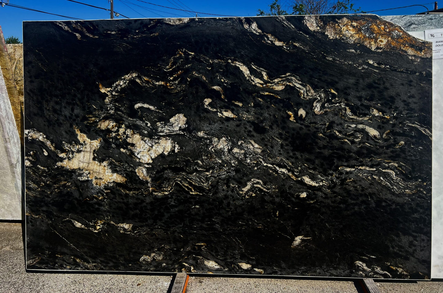 TITANIUM GRANITE