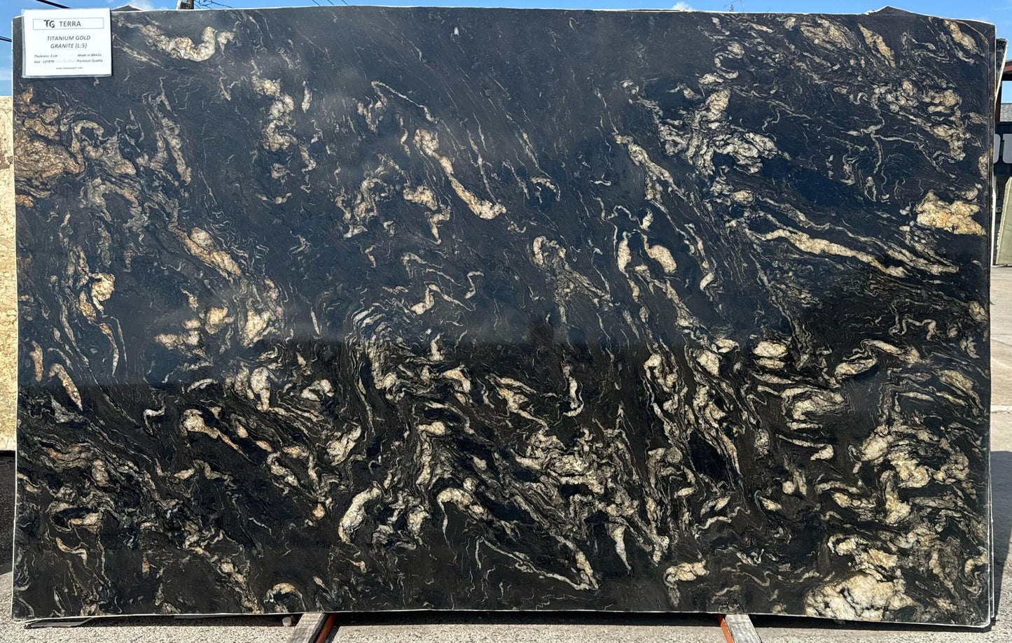 TITANIUM GRANITE