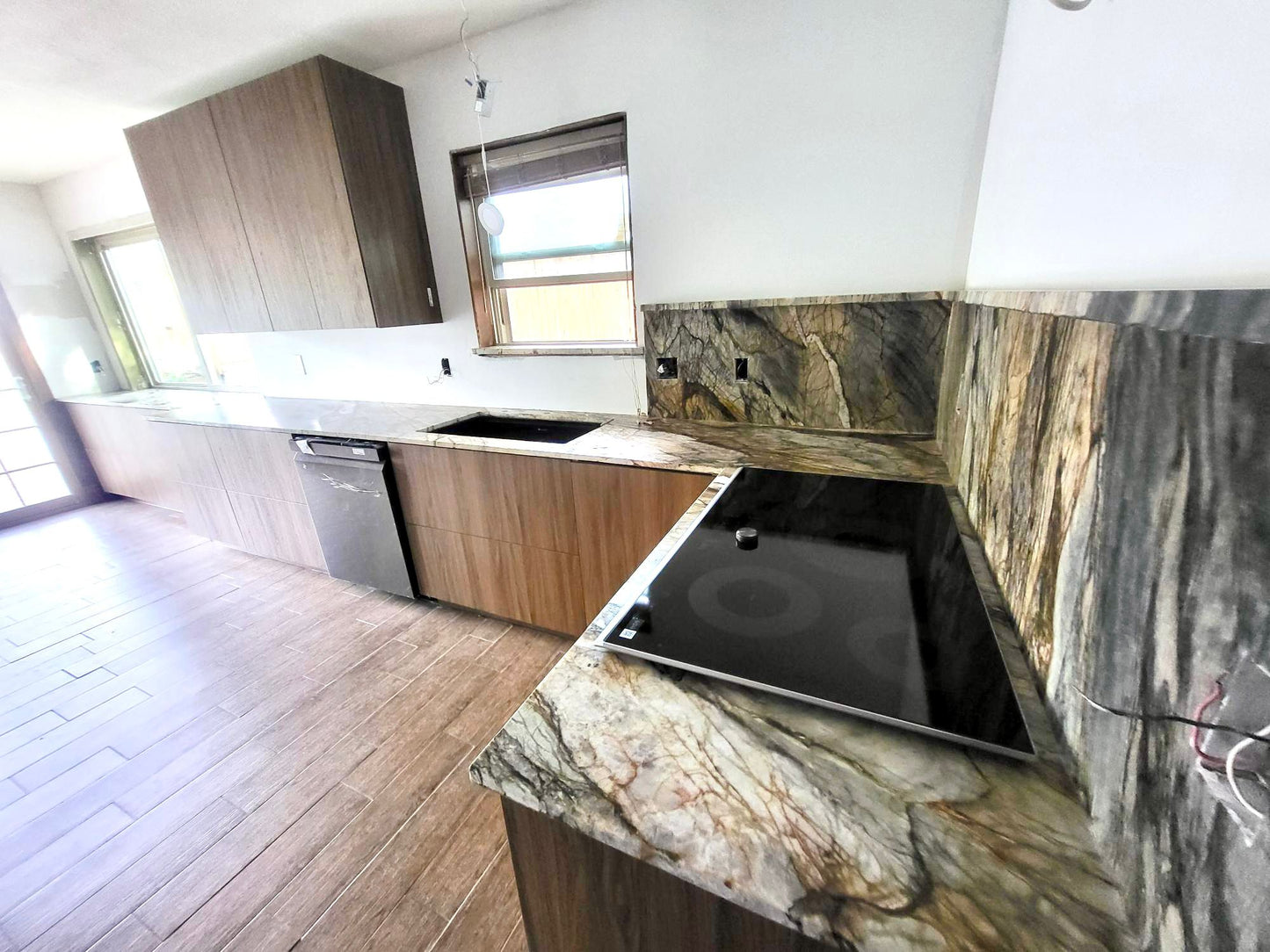 TEMPEST BLUE QUARTZITE