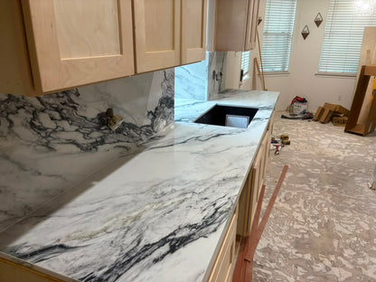 CALACATTA BLACK QUARTZ