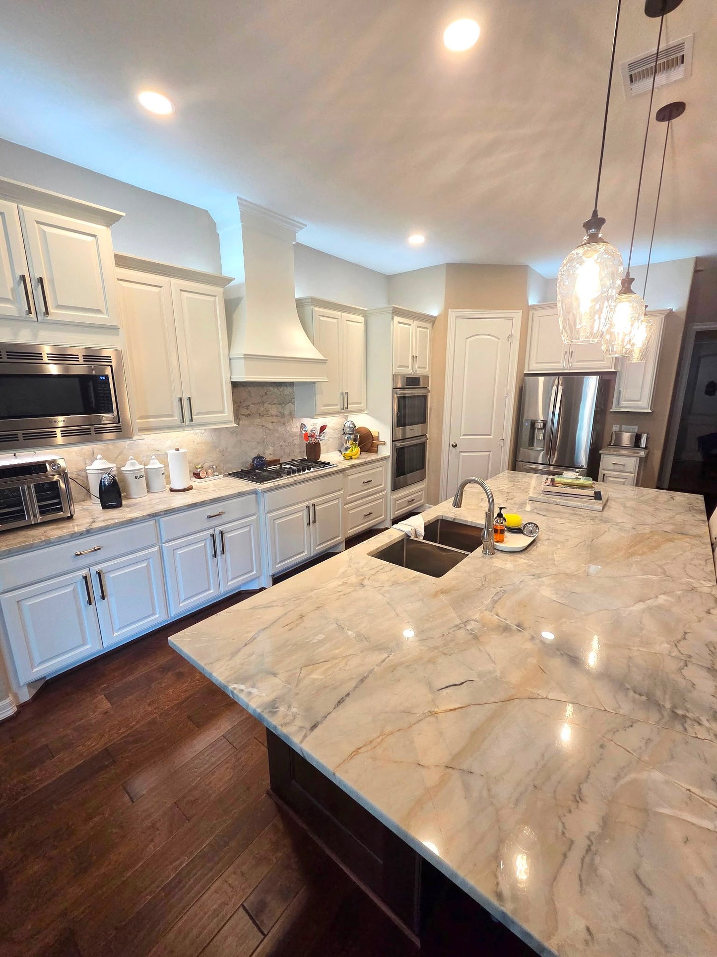 STATUARIO QUARTZO 3CM POLISHED