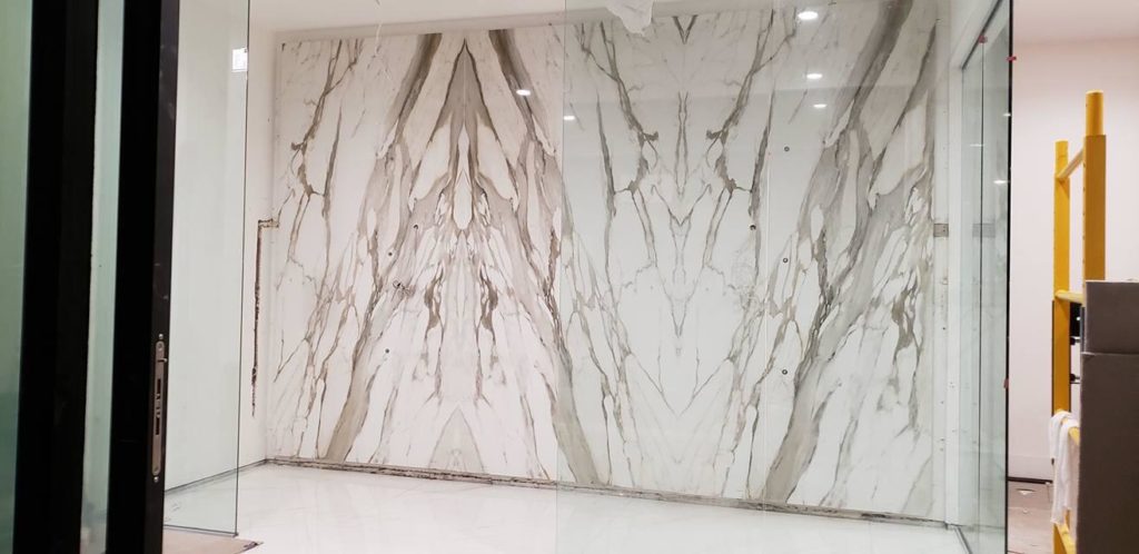 CALACATTA GOLD PORCELAIN