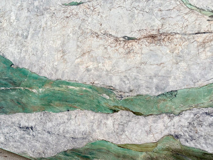 FUCHSITE CRYSTAL QUARTZITE