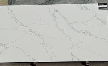 GOLD EXCLUSIVE QUARTZ
