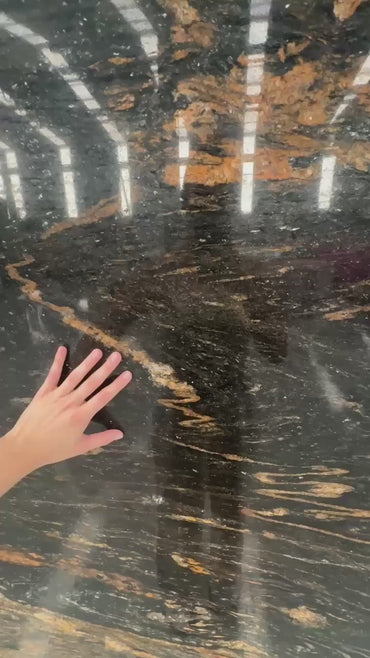 BLACK VULCANO