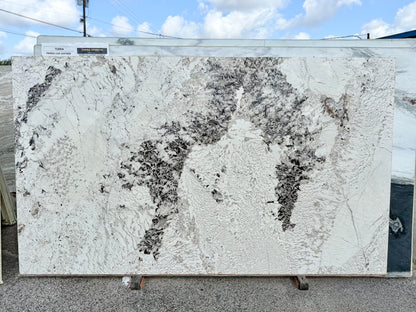 WHITE PIRINEUS 2 CM POLISHED