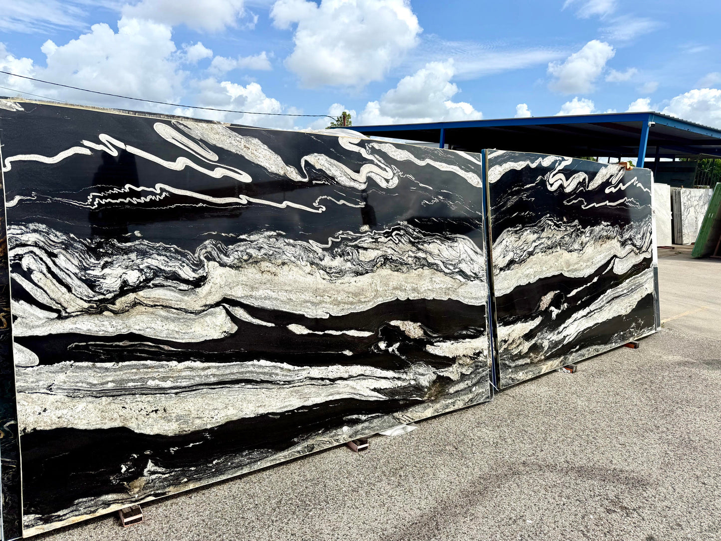 COPACABANA GRANITE