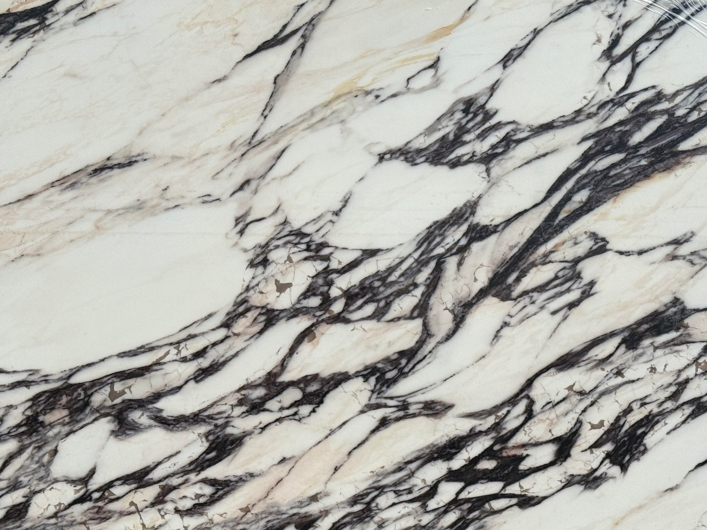 CALACATTA MONET QUARTZ