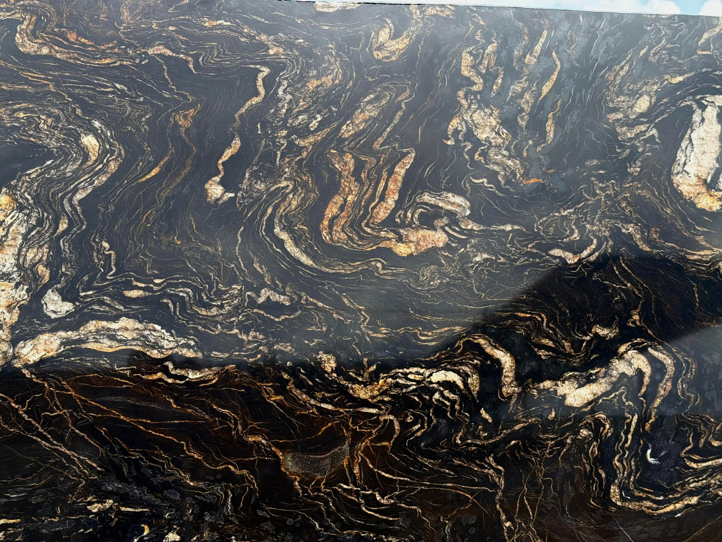 TITANIUM GOLD